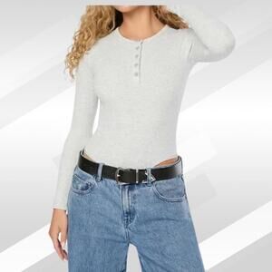 2/$50 WeWoreWhat Heather Grey Ribbed Crew Neck Henley Bodysuit Size XS